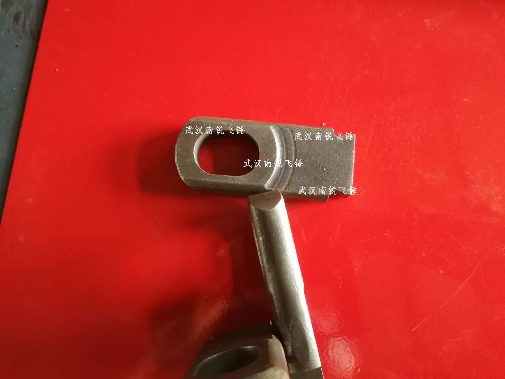 飛錘式去毛刺機是怎么工作的？